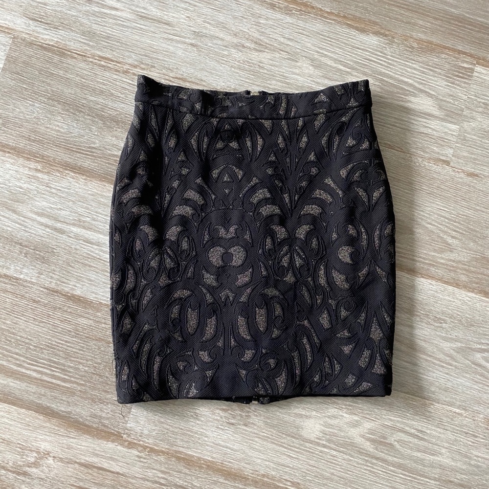 Luna metallic skirt and crop top set - Picture 3 of 10
